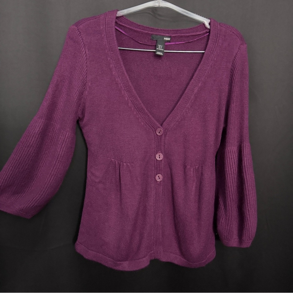 H&M Purple V-Neck Button Front Knit Cardigan 3/4 Sleeve Small - Picture 3 of 7